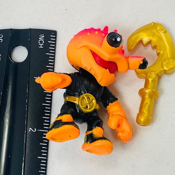 Johnny Rotten Crab Treasure X Sunken With Claw Weapon Action Figure MOOSE - Picture 6 of 6